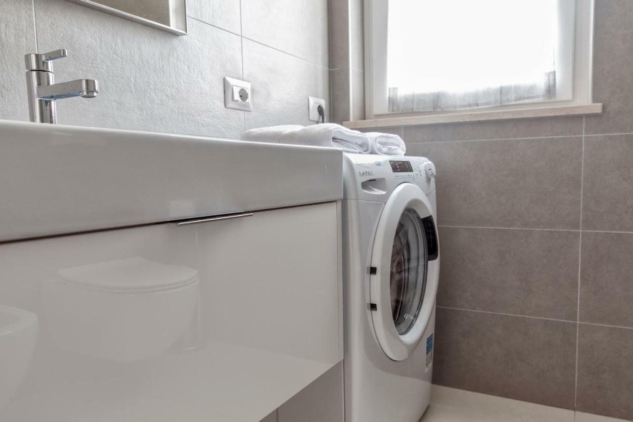 Apartments Giuliana バルドリーノ エクステリア 写真
